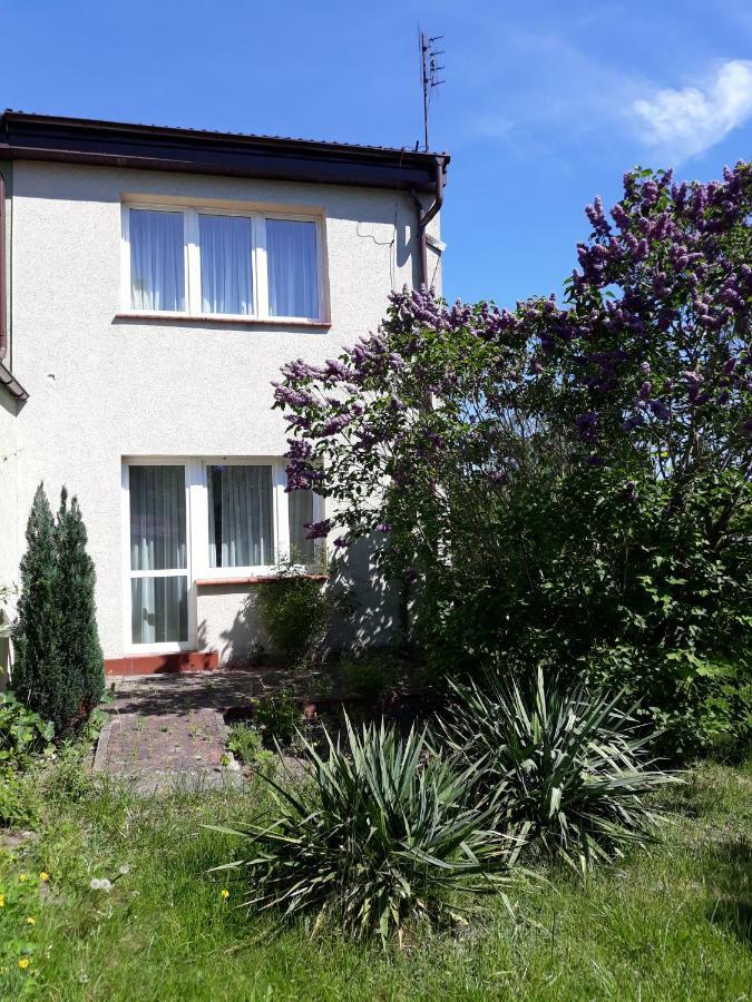 Apartament - 3 Pokojowe Dwupoziomowe Mieszkanie Z Ogrodem Krokowa Eksteriør billede